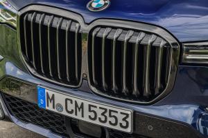 BMW X7 M50i 2019 года  (WW)